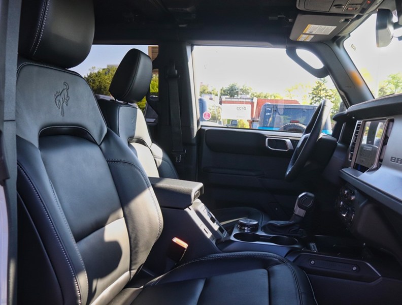 2026 Ford Bronco Outer Banks | 4X4 | 2.3L | LUX PKG | HARD TOP