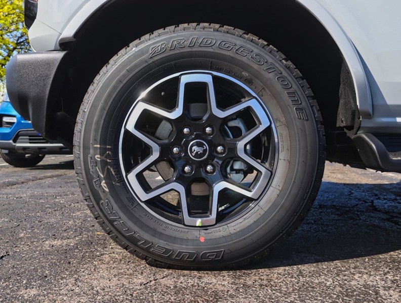 2026 Ford Bronco Outer Banks | 4X4 | 2.3L | LUX PKG | HARD TOP