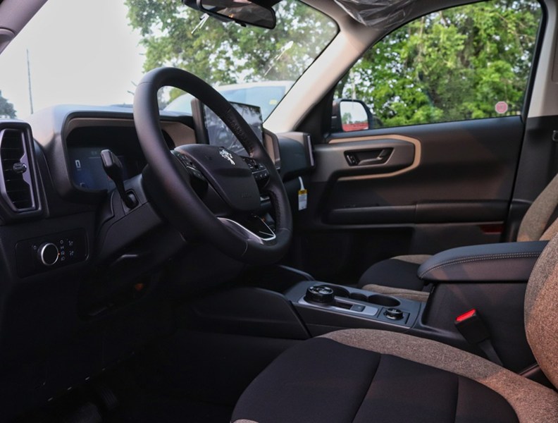 2026 Ford Bronco Sport Big Bend | 4X4 | 1.5L | ROOF | CONV PKG | 17s