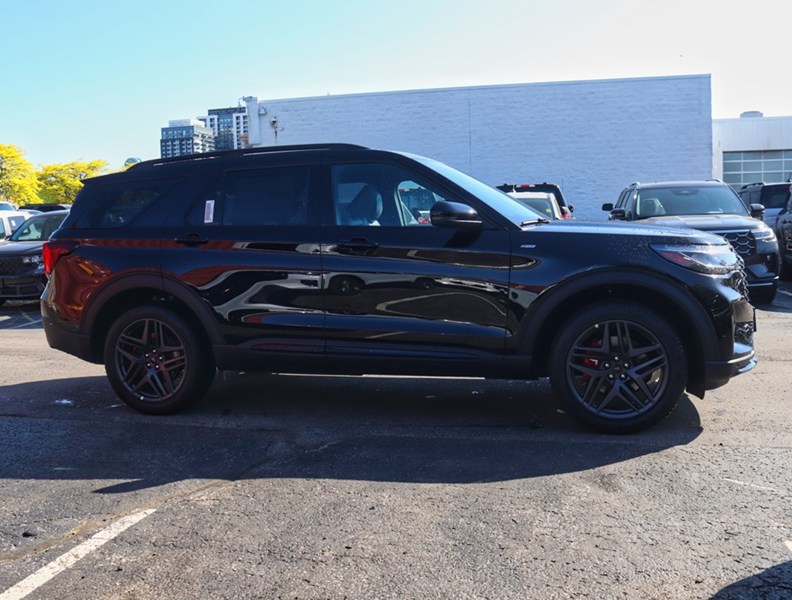 2026 Ford Explorer ST-Line | 4WD | PREM PKG | STREET PK | ROOF
