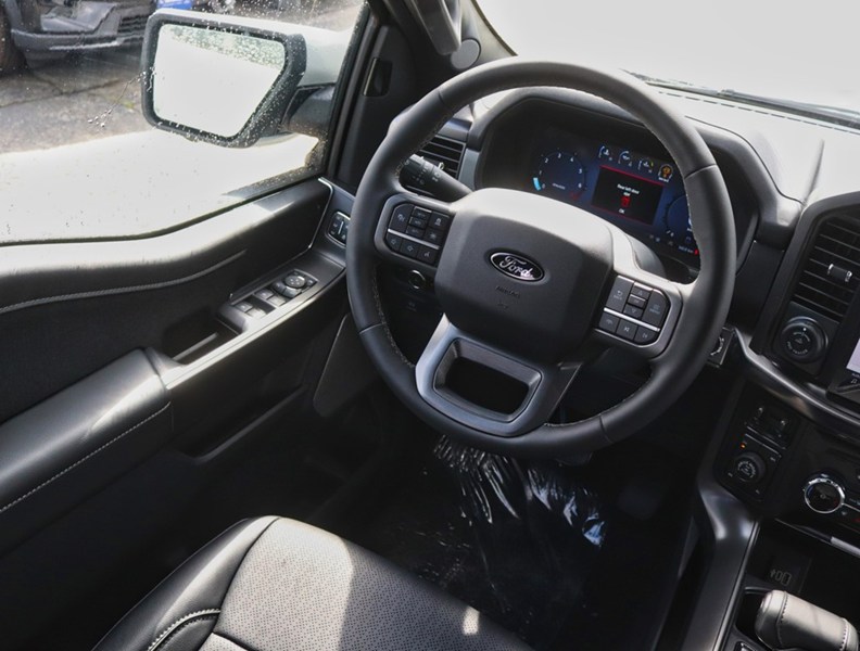 2026 Ford F-150 LARIAT | 4X4 | 3.5L | 501A | BLK PK PLS | TOW/HAUL
