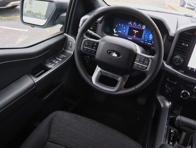2026 Ford F-150 XLT | 4X4 | 2.7L | 302A | BLK PKG
