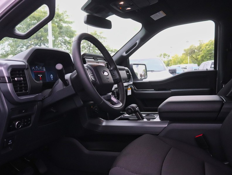 2026 Ford F-150 XLT | 4X4 | 2.7L | 302A | BLK PKG