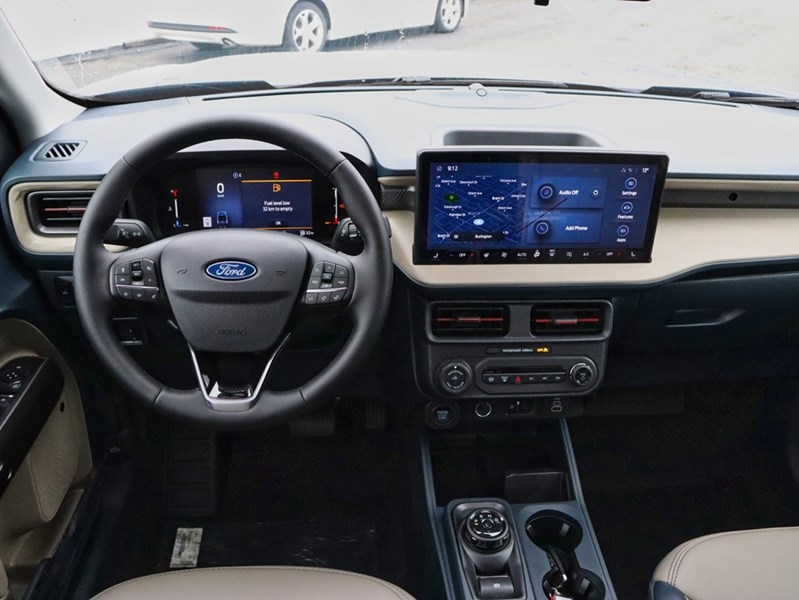 2026 Ford Maverick LARIAT | AWD | 2.0L | ROOF | 4K TOW | PWR SL R WND
