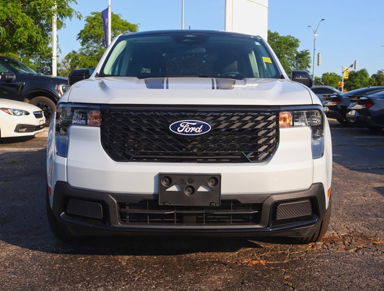 2026 Ford Maverick XLT | AWD | HYRBID | BLK PK | LUX | 4K | ROOF