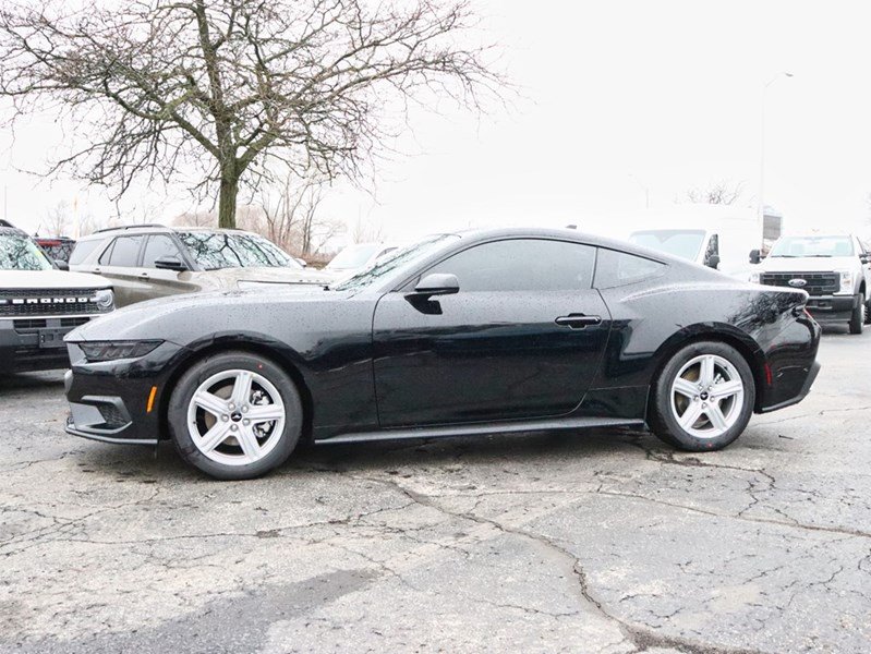 2026 Ford Mustang EcoBoost | 2.3L | 100A | 10-SPD AUTO