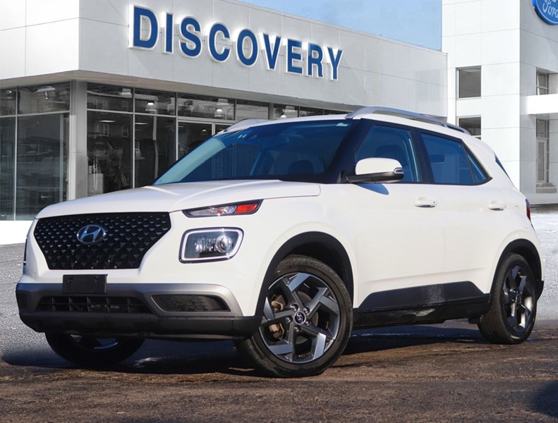 2022 Hyundai Venue Ultimate | ALLOYS | HTD SEATS | ROOF | NAV