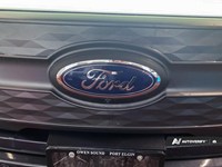 2022 Ford F-150 Lightning LARIAT 4WD SuperCrew 5.5' Box