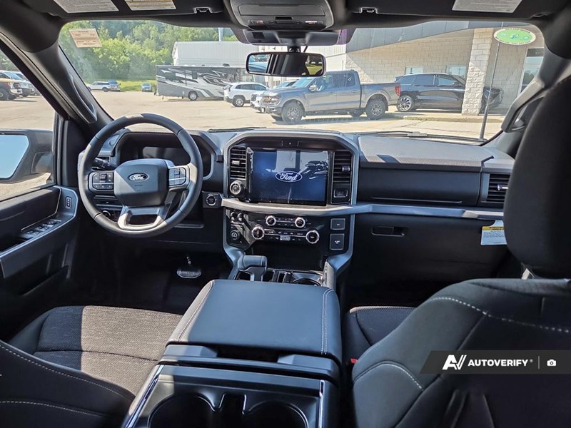 2026 Ford F-150 XLT 4WD SuperCrew 5.5' Box