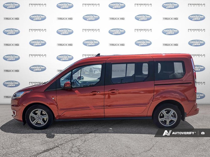 2022 Ford Transit Connect Wagon Titanium w/Dual Sliding Doors