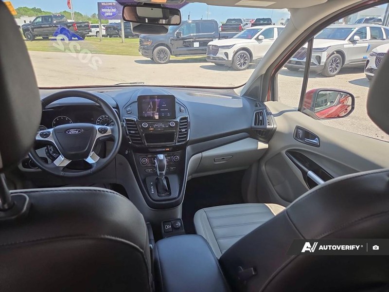 2022 Ford Transit Connect Wagon Titanium w/Dual Sliding Doors