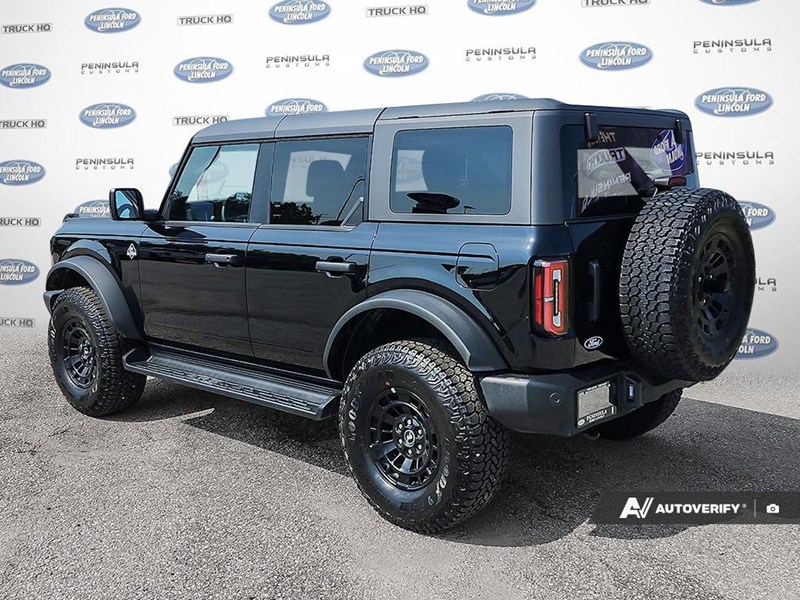 2026 Ford Bronco Outer Banks 4 Door 4x4