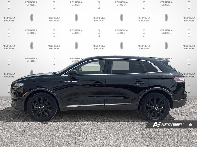 2022 Lincoln Nautilus Reserve AWD