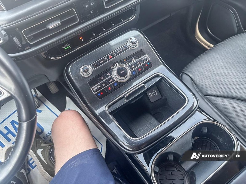 2022 Lincoln Nautilus Reserve AWD