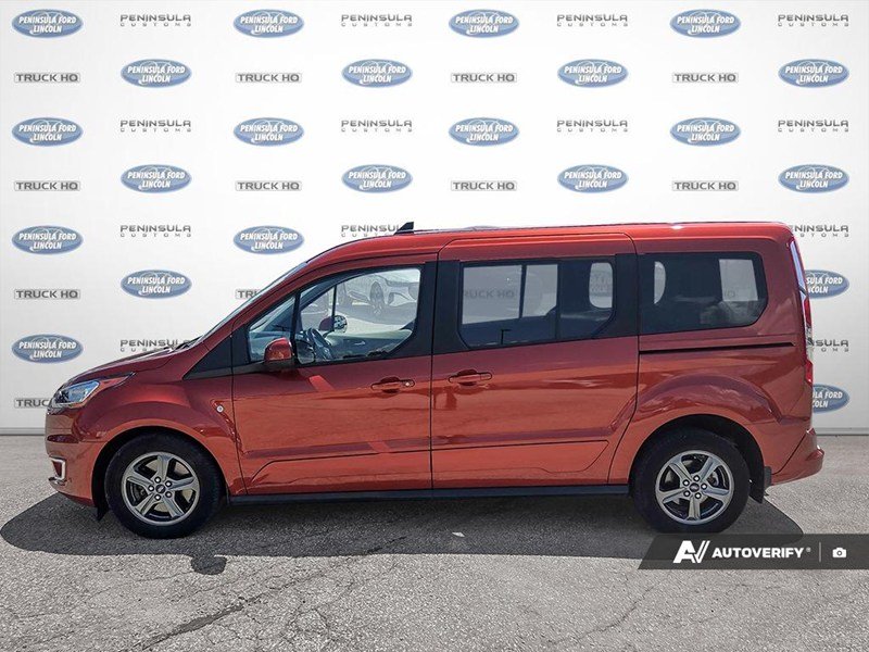 2022 Ford Transit Connect Wagon Titanium w/Dual Sliding Doors