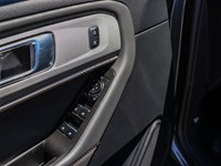 2026 Ford Explorer Active w/200A Pkg 4WD