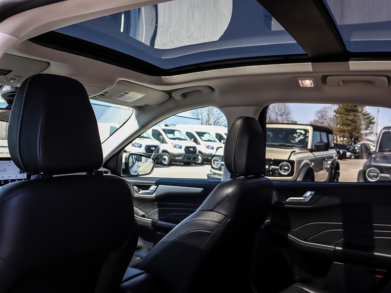 2022 Ford Escape SEL Hybrid AWD