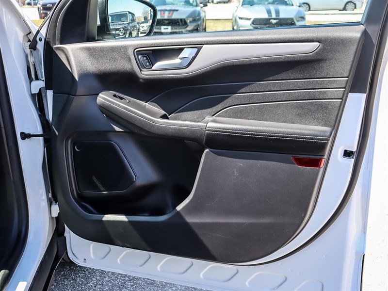 2022 Ford Escape SEL Hybrid AWD