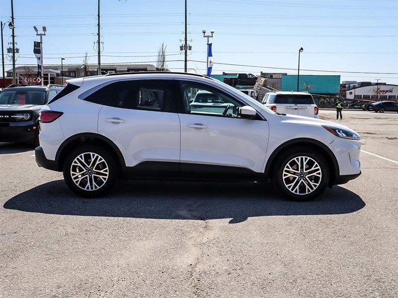 2022 Ford Escape SEL Hybrid AWD