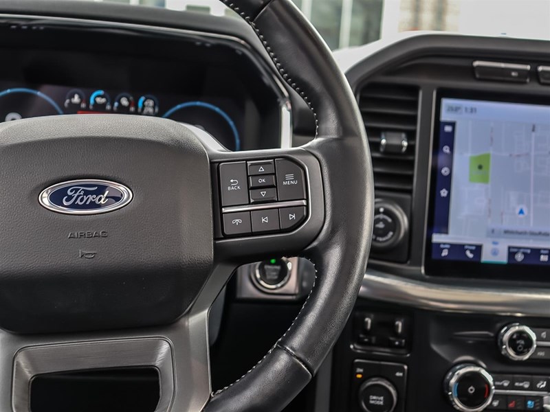 2022 Ford F-150 LARIAT 4WD SuperCrew 5.5' Box