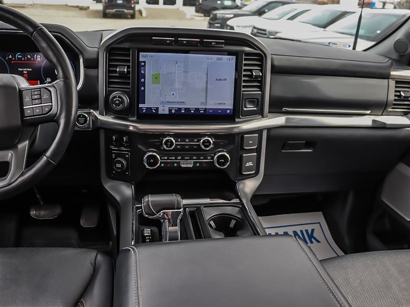 2022 Ford F-150 LARIAT 4WD SuperCrew 5.5' Box