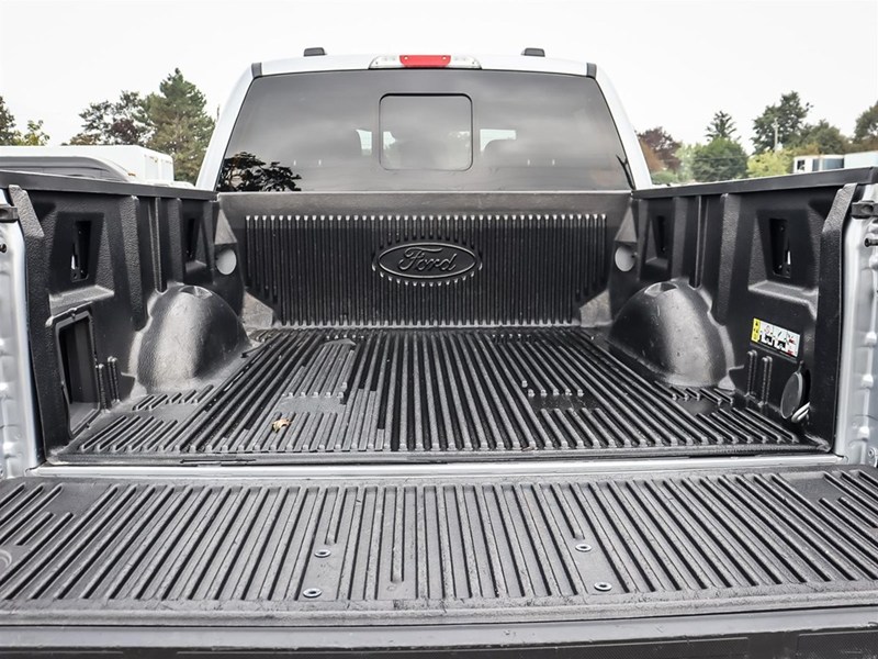 2022 Ford F-150 LARIAT 4WD SuperCrew 5.5' Box