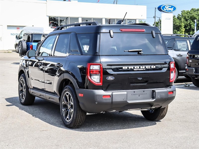 2026 Ford Bronco Sport Outer Banks 4x4