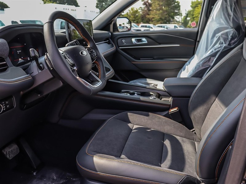 2026 Ford Explorer Tremor 4WD