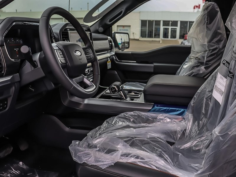 2026 Ford F-150 LARIAT 4WD SuperCrew 5.5' Box