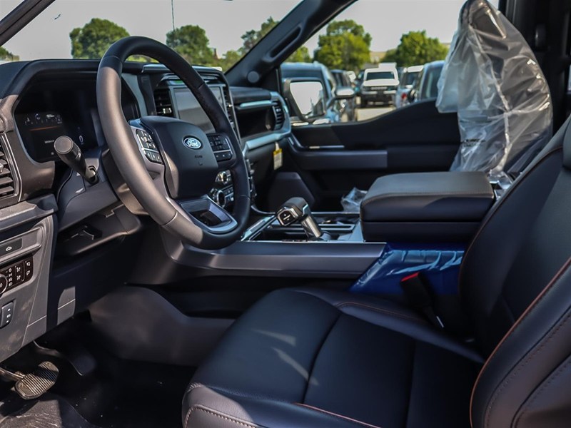 2026 Ford F-150 LARIAT 4WD SuperCrew 5.5' Box