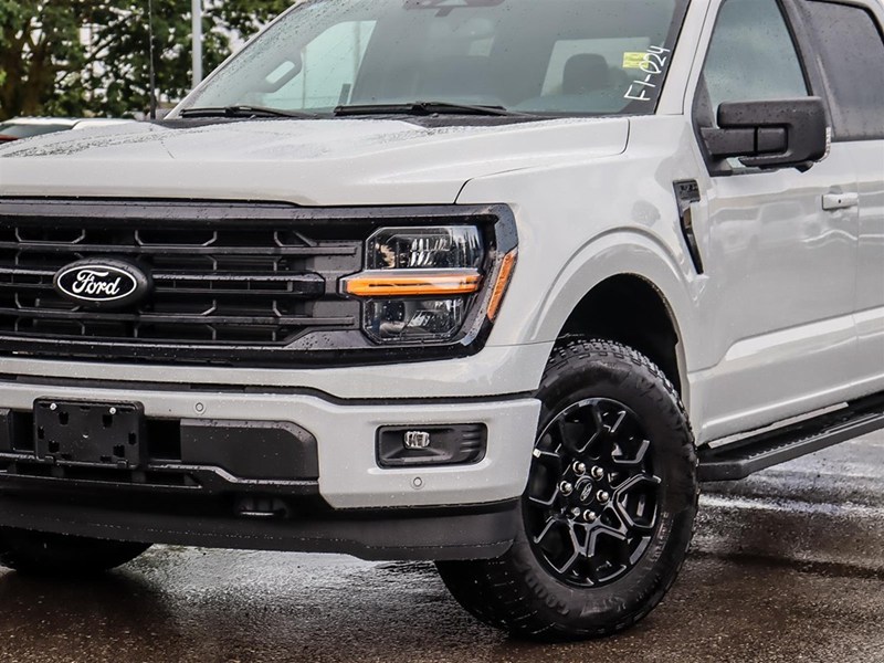 2026 Ford F-150 XLT 4WD SuperCrew 5.5' Box