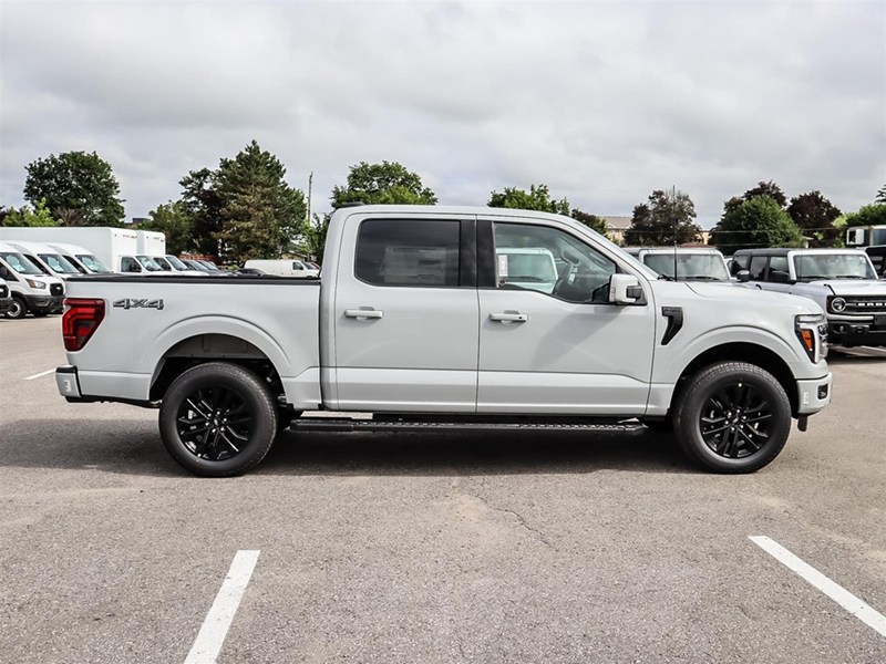 2026 Ford F-150 LARIAT 4WD SuperCrew 5.5' Box