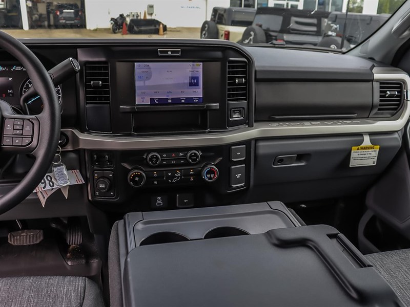 2026 Ford F-250 XLT 4WD SuperCab 8' Box