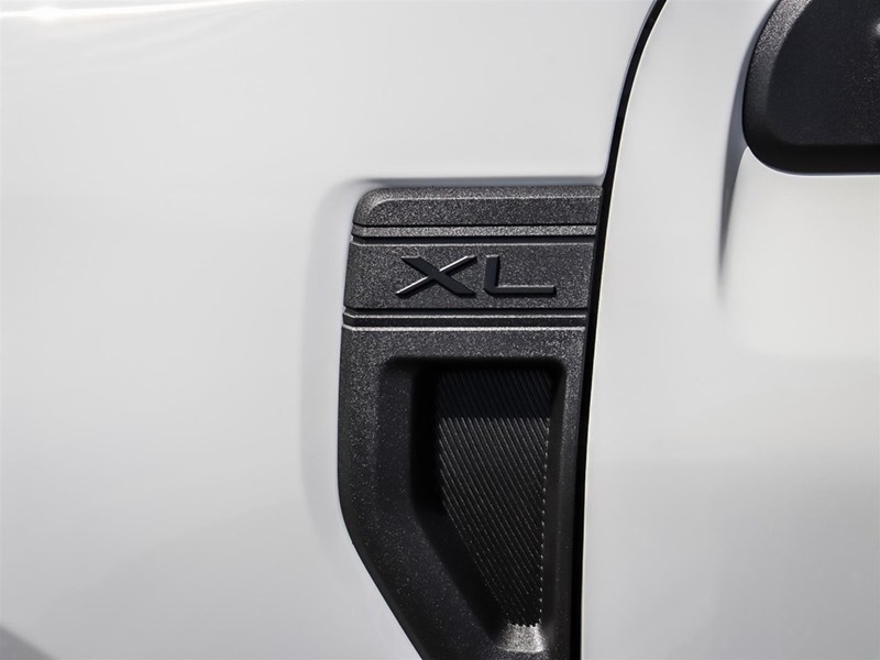 2026 Ford Maverick XL AWD SuperCrew