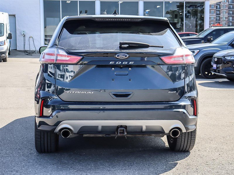 2022 Ford Edge Titanium AWD