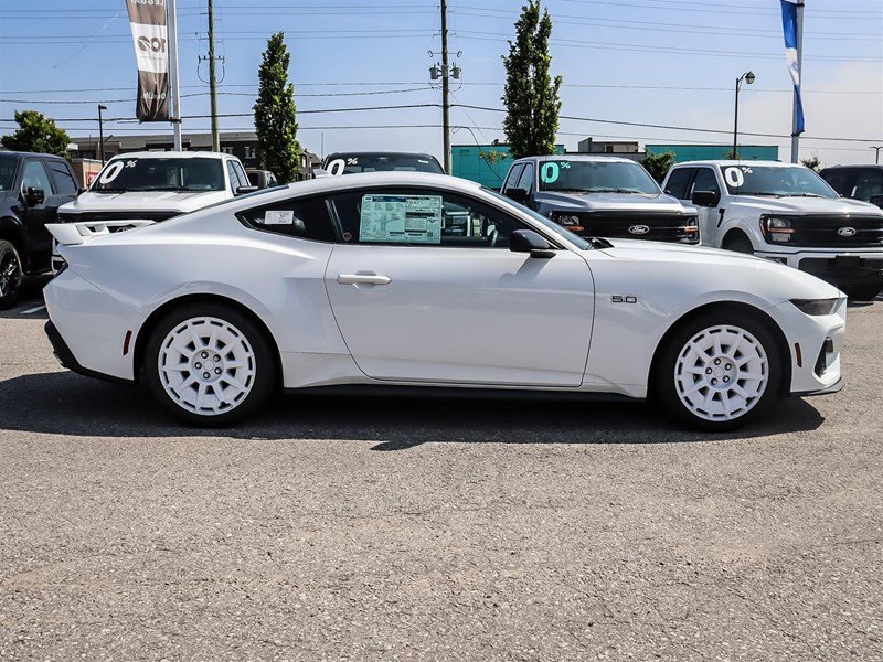 2026 Ford Mustang GT Premium Fastback