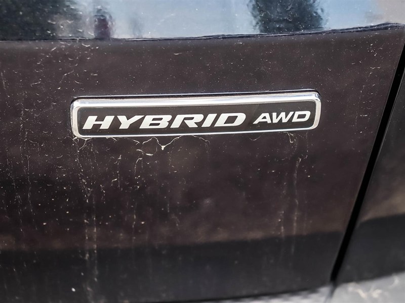 2021 Ford Escape Titanium Hybrid AWD
