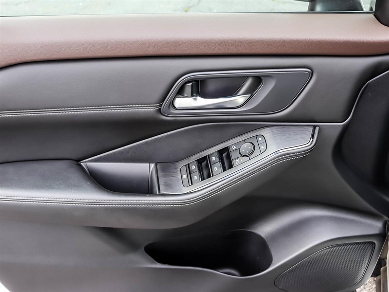 2022 Nissan Rogue AWD SV