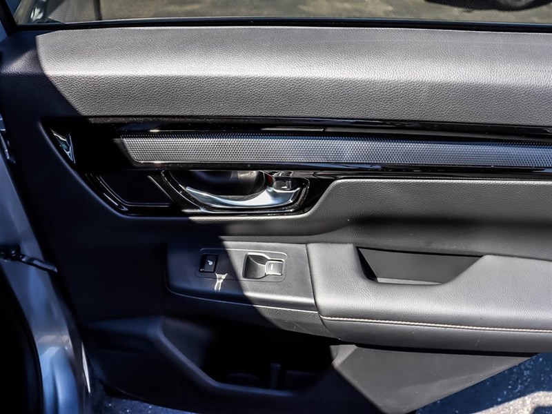 2023 Honda CR-V Hybrid Touring AWD