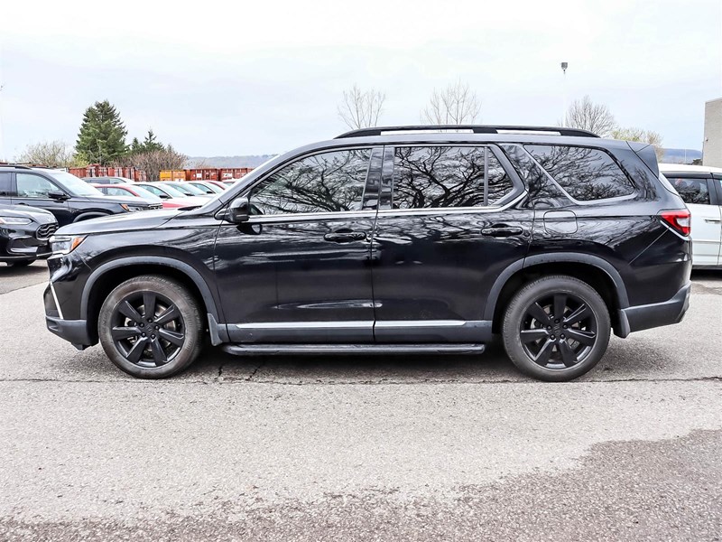 2023 Honda Pilot Touring AWD