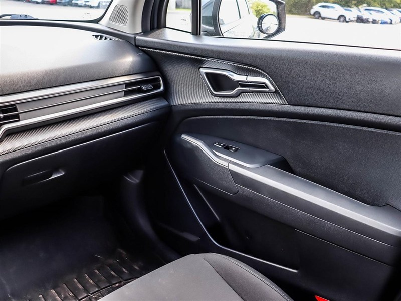2024 Kia Sportage LX AWD