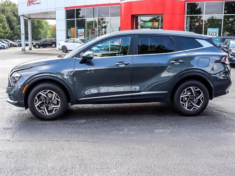 2024 Kia Sportage LX AWD