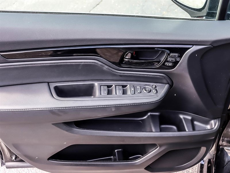 2025 Honda Odyssey Black Edition Auto
