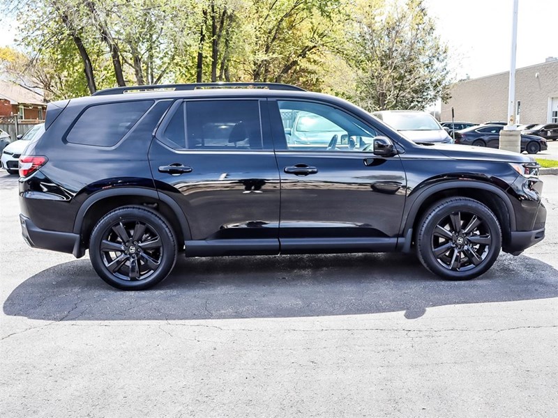 2025 Honda Pilot Black Edition AWD