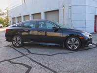 2017 Honda Civic Sedan 4dr CVT EX-T