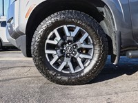 2022 Nissan Frontier 4X4/HEATED SEATS/NEW BRAKES