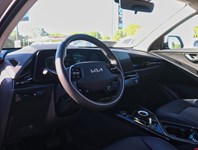 2024 Kia Niro PHEV 1000KM/TANK/BEST IN CLASS CARGO/OFF-LEASE
