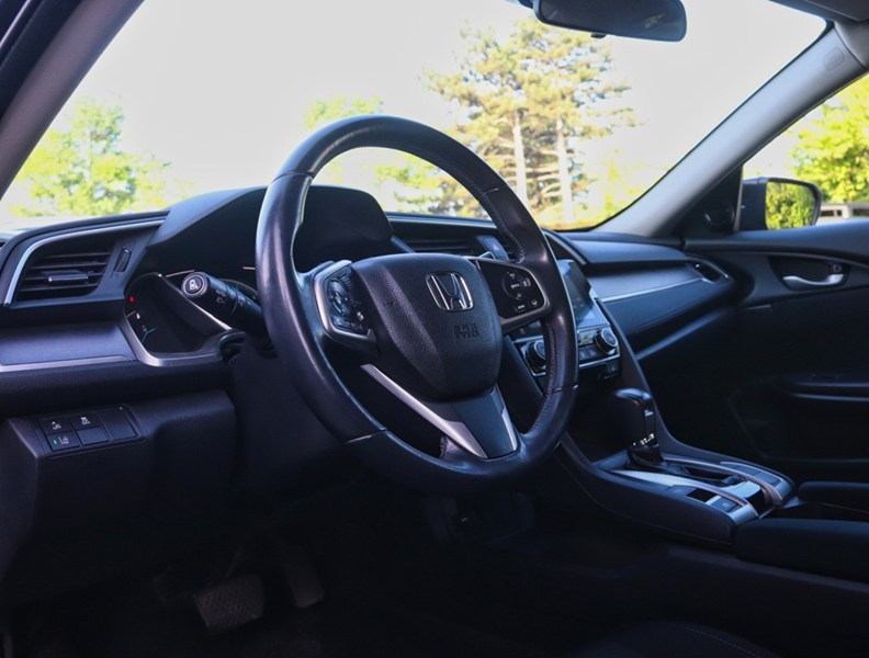 2017 Honda Civic Sedan 4dr CVT EX-T