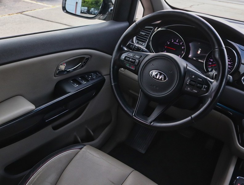 2017 Kia Sedona 4dr Wgn SX+