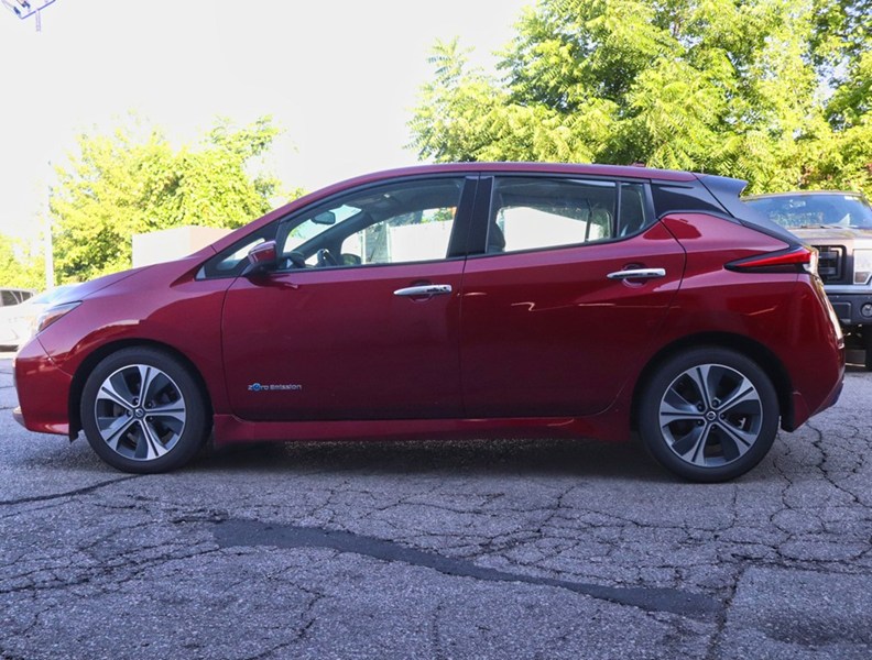 2018 Nissan LEAF SL Hatchback
